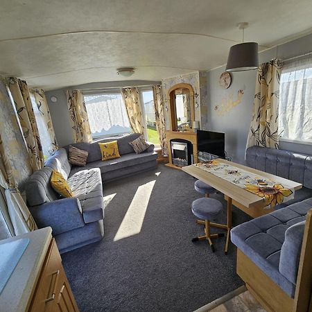 Villa The Hive On The Chase Ingoldmells Skegness Exterior foto